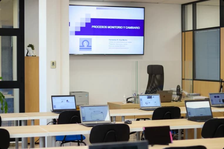 Material de estudio y temario de oposiciones de Justicia